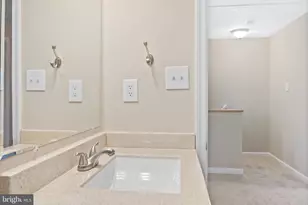 137 Arundel Rd, Pasadena, MD 21122 - Photo 18