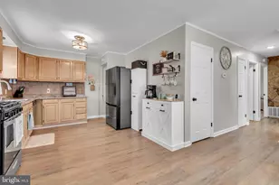 828 Barbara Ct N, Glen Burnie, MD 21060 - Photo 12