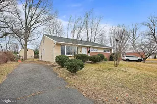 1430 Oakdale Rd, Glen Burnie, MD 21060 - Photo 2
