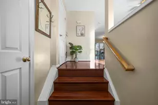 216 Arcadia Shores Cir, Odenton, MD 21113 - Photo 4