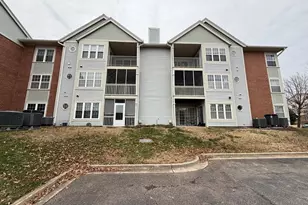 312 Blue Water Ct, Glen Burnie, MD 21060 - Photo 16