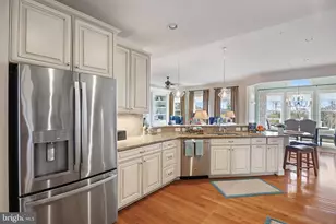 2926 Levee Dr, Odenton, MD 21113 - Photo 26