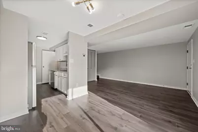 558 Glen Court, Glen Burnie, MD 21061 - Photo 4