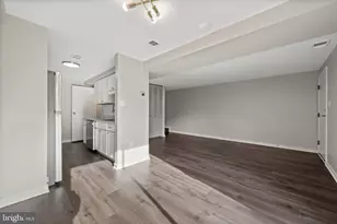 558 Glen Ct, Glen Burnie, MD 21061 - Photo 4