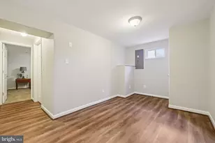 8562 Beacon Point Rd, Pasadena, MD 21122 - Photo 18