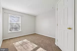 8562 Beacon Point Rd, Pasadena, MD 21122 - Photo 32