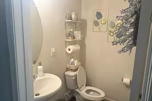 7819 Five Oaks Ct, Glen Burnie, MD 21061 - Photo 6