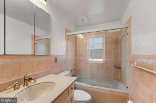 418 Point Mary Cir, Tracys Landing, MD 20779 - Photo 20