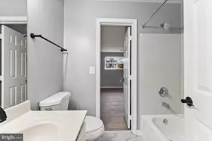 2538 Selkirk Ct, Crofton, MD 21114 - Photo 14