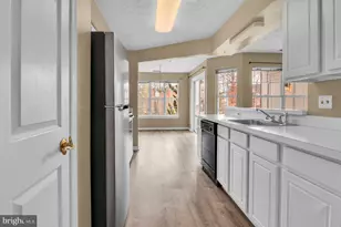 2408 Forest Edge Ct, Odenton, MD 21113 - Photo 8