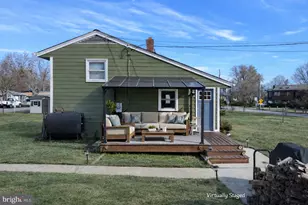 226 Maryland Way, Edgewater, MD 21037 - Photo 4