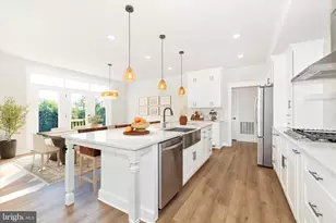 8308 Patience Ln, Millersville, MD 21108 - Photo 4