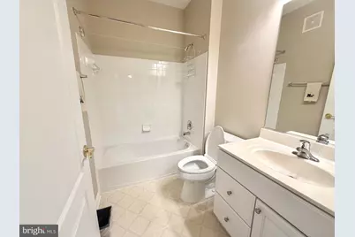 8615 Wandering Fox Trail #306, Odenton, MD 21113 - Photo 16