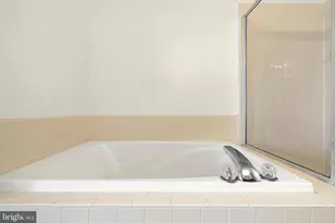 1929 Gardenia Ct, Odenton, MD 21113 - Photo 26