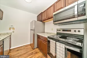 208 Water Fountain Ct, Glen Burnie, MD 21060 - Photo 1