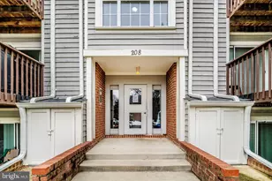 208 Water Fountain Ct, Glen Burnie, MD 21060 - Photo 2