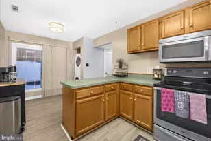 214 Christos Ct, Glen Burnie, MD 21061 - Photo 16