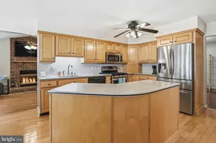 759 Sunnyfield Ln, Baltimore, MD 21225 - Photo 8