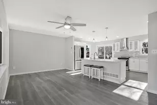 735 Whitehall Beach Rd, Annapolis, MD 21409 - Photo 2