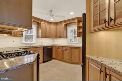 7682 Quarterfield Road, Glen Burnie, MD 21061 - Photo 8