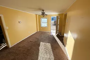 312 Elizabeth Ave, Brooklyn, MD 21225 - Photo 10