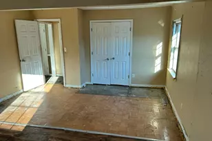 312 Elizabeth Ave, Brooklyn, MD 21225 - Photo 8