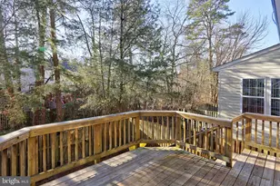 207 Foxmanor Ln, Glen Burnie, MD 21061 - Photo 22