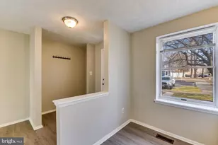 7946 Sutherland Ct, Pasadena, MD 21122 - Photo 12