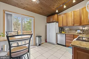 539 Greenblades Ct, Arnold, MD 21012 - Photo 8