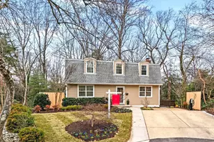 304 Forest Ct, Severna Park, MD 21146 - Photo 2
