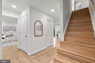 304 Forest Ct, Severna Park, MD 21146 - Photo 4