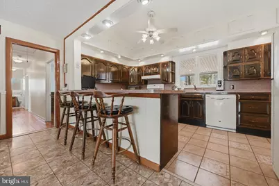352 Riverside Drive, Pasadena, MD 21122 - Photo 14
