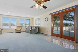 352 Riverside Dr, Pasadena, MD 21122 - Photo 10