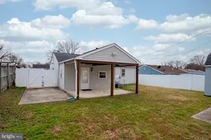 1412 Houghton Rd, Glen Burnie, MD 21061 - Photo 20