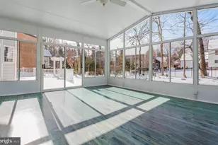 1306 Persimmontree Ct, Crofton, MD 21114 - Photo 20