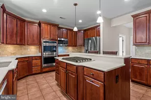 1613 Turks Cap Lily Ln, Annapolis, MD 21401 - Photo 4