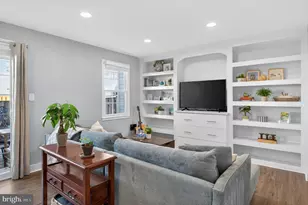 1851 Foxdale Ct, Crofton, MD 21114 - Photo 2