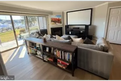 [Address not provided], Annapolis, MD 21403 - Photo 8