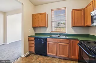 1456 Pangbourne Way, Hanover, MD 21076 - Photo 10