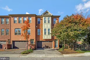 2 Arrowleaf Dr, Millersville, MD 21108 - Photo 2