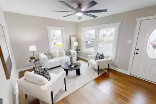 308 Holy Cross Rd, Baltimore, MD 21225 - Photo 10