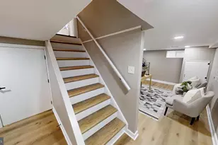 308 Holy Cross Rd, Baltimore, MD 21225 - Photo 18