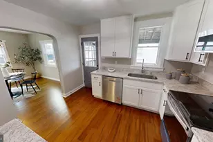 308 Holy Cross Rd, Baltimore, MD 21225 - Photo 2