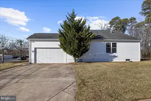 614 N Shore Dr, Glen Burnie, MD 21060 - Photo 56