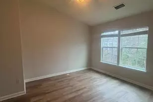 225 Foxmanor Ln, Glen Burnie, MD 21061 - Photo 10