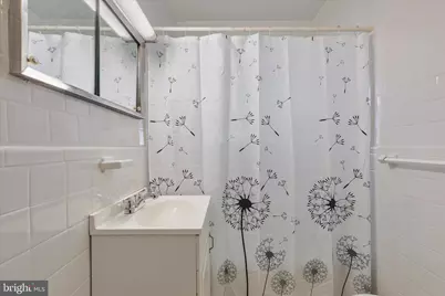 211 Georgia Avenue NE, Glen Burnie, MD 21060 - Photo 18