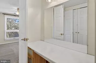 592 Glen Ct, Glen Burnie, MD 21061 - Photo 12