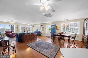 3685 1st Ave, Edgewater, MD 21037 - Photo 12