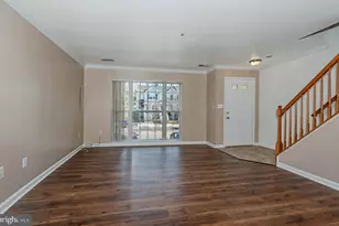 1687 Fallowfield Ct, Crofton, MD 21114 - Photo 2