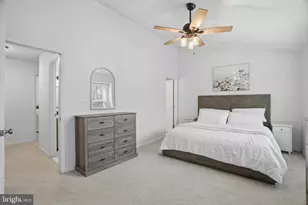 7800 Titan Ct, Pasadena, MD 21122 - Photo 18